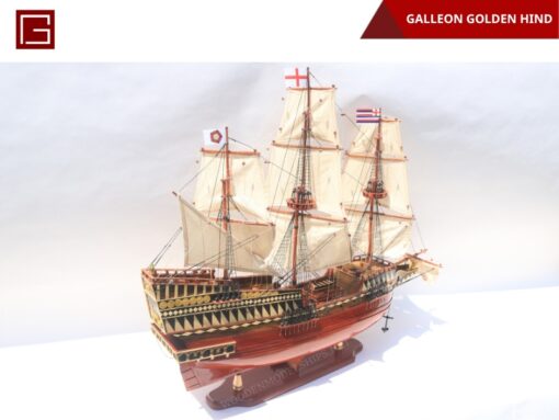 Galleon Golden Hind-21