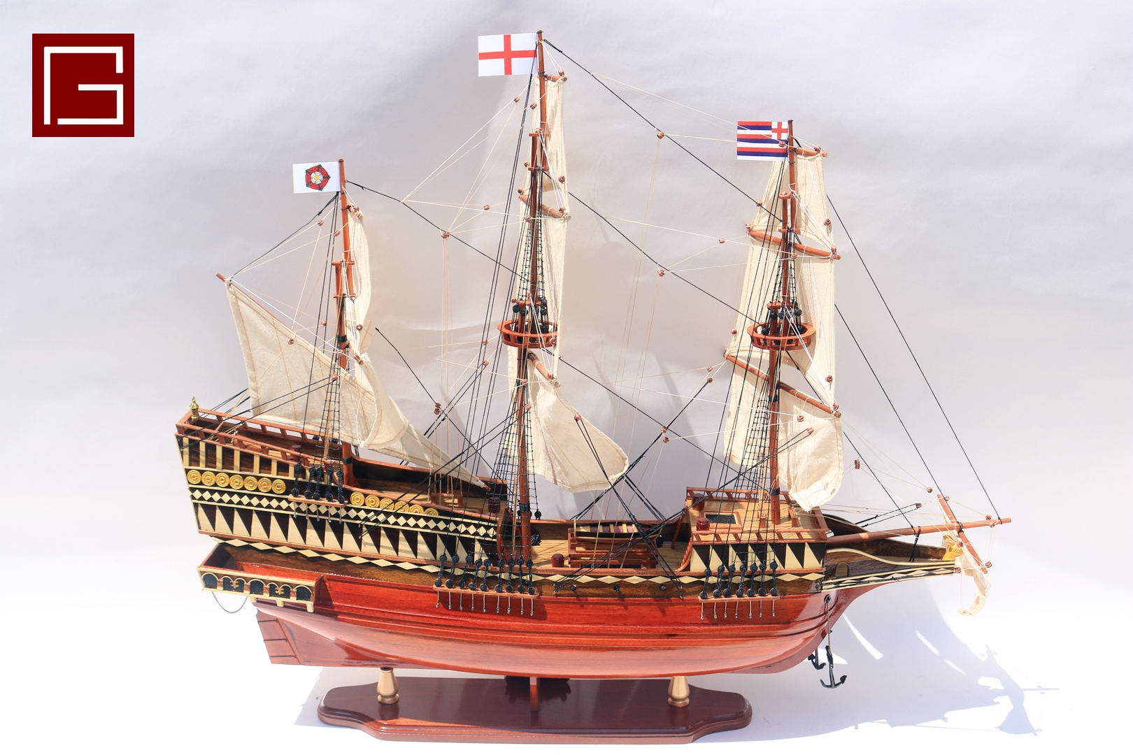 Galleon Golden Hind (3)