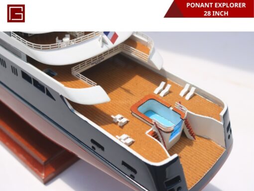 Ponant Explorer-11