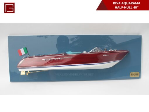 Riva Aquarama Half-hull-01