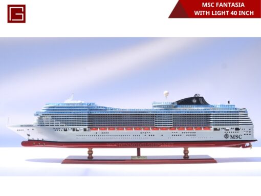 Msc Fantasia With Light (1)