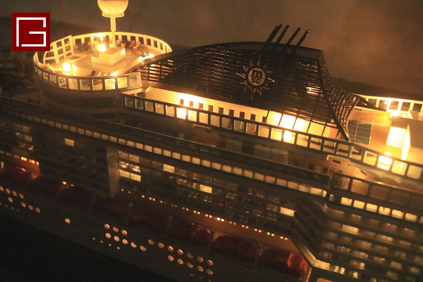 Msc Splendida With Lights (3)