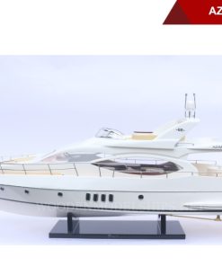 Azimut 68-01