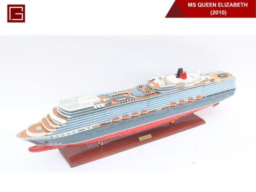 Ms Queen Elizabeth (2010)-03