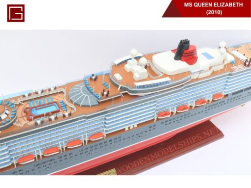 Ms Queen Elizabeth (2010)-05