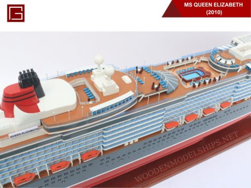 Ms Queen Elizabeth (2010)-22