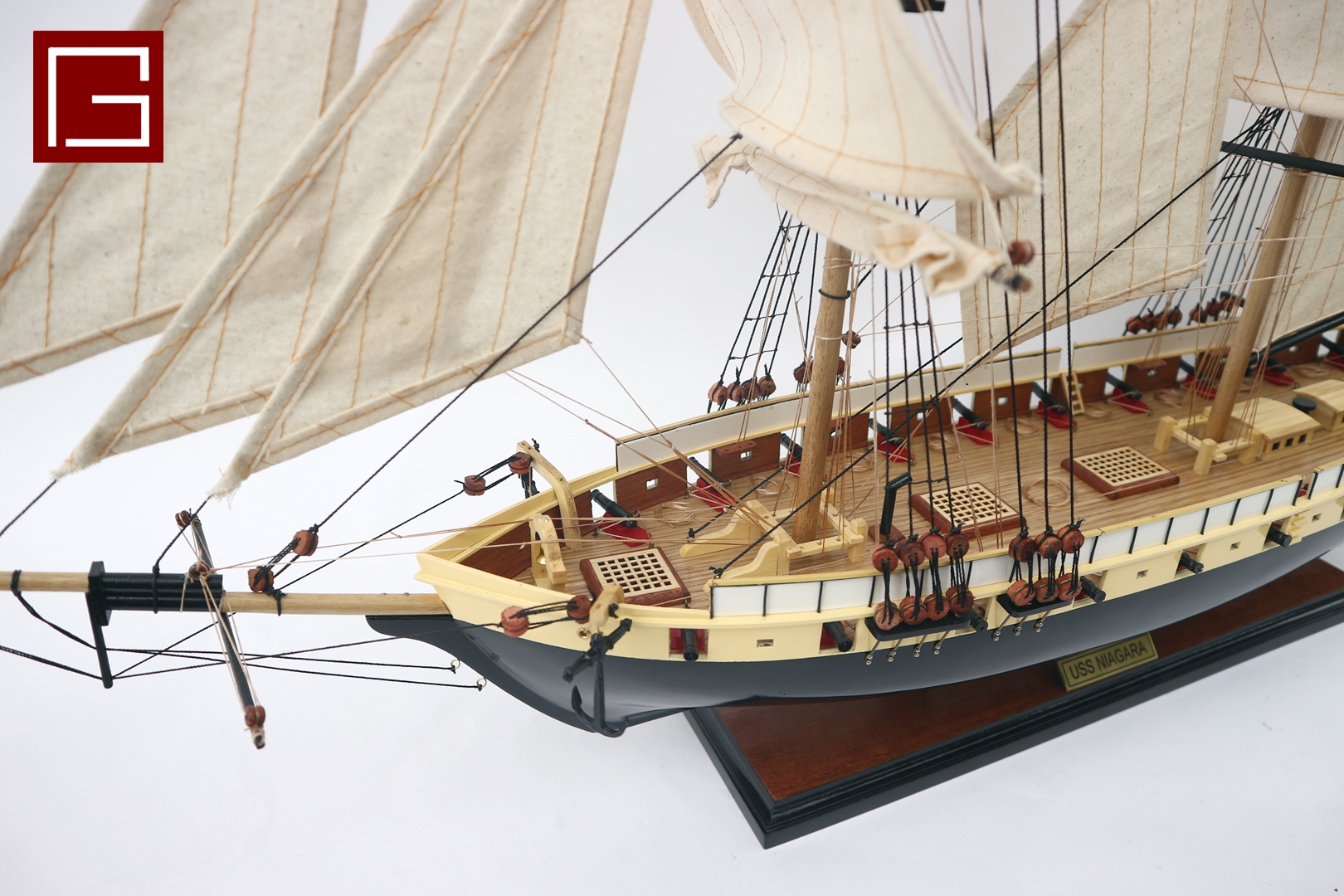 Uss Brig Niagara Model (2)-002