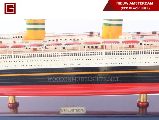 Nieuw Amsterdam (red Black Hull)-06