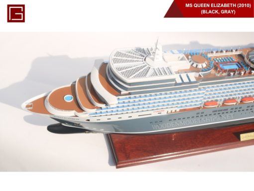 Ms Queen Elizabeth (2010) (black, Gray)-06
