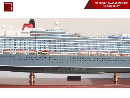 Ms Queen Elizabeth (2010) (black, Gray)-14
