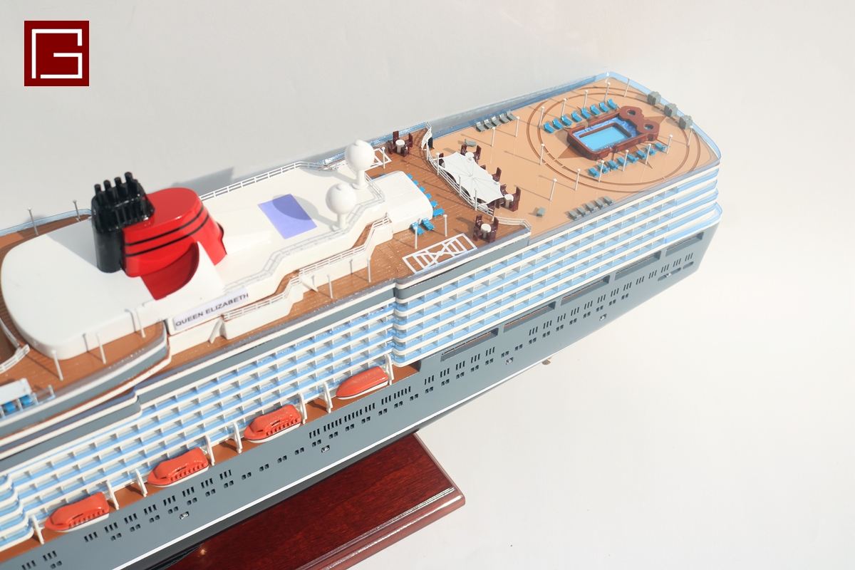 Ms Queen Elizabeth (4)