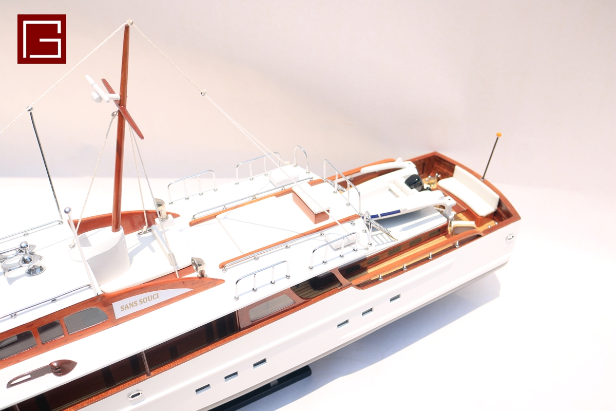 Sans Souci Motor Yacht 1955 (3)