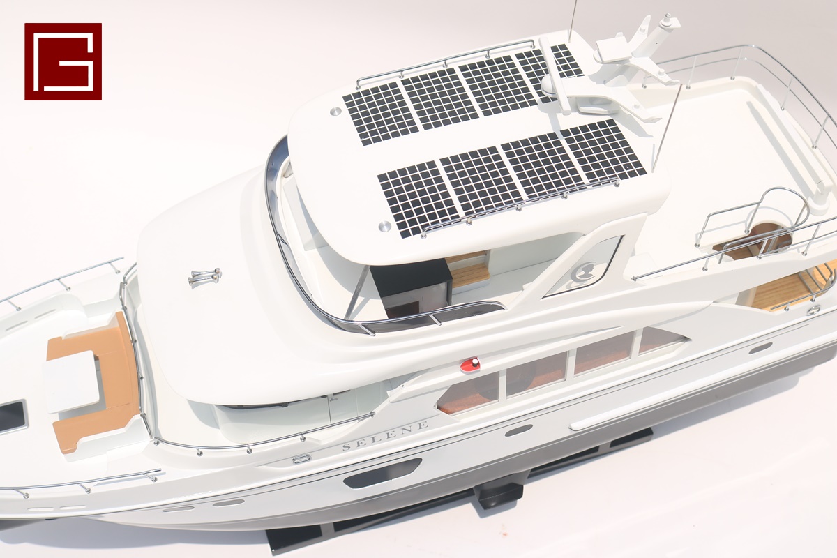 Selene 60 Ocean Explorer (3)