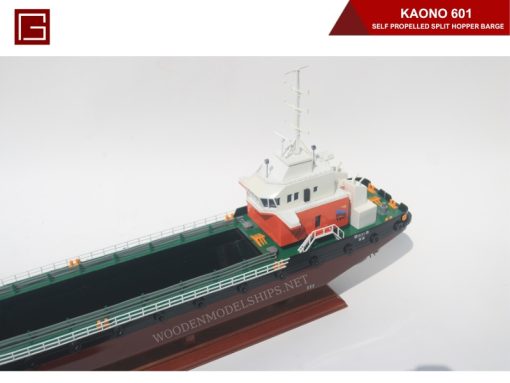 Kaono 601-self Propelled Split Hopper Barge-08