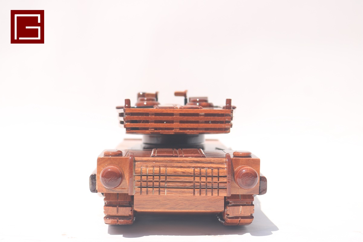 M-1 Abrams Tank Mahogany Wood (2)