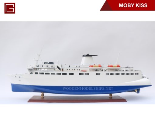 Moby Kiss-01