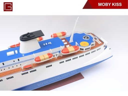 Moby Kiss-11