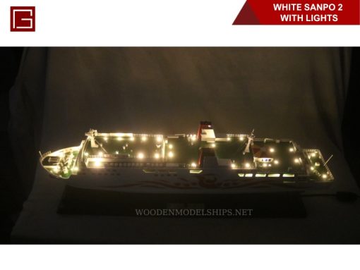 White Sanpo 2 With Lights-14